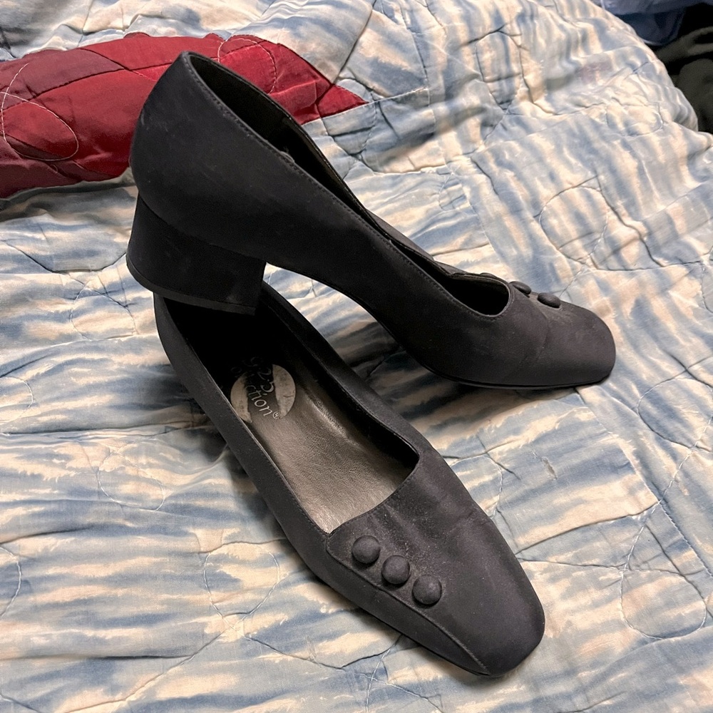 925 Club heeled dark navy shoes